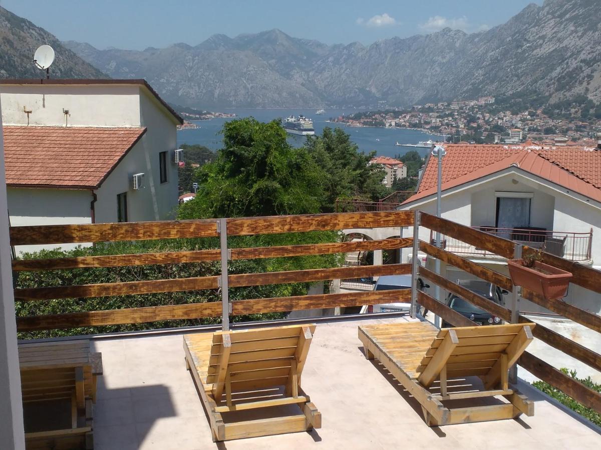 Apartments Gogo Kotor Exterior photo