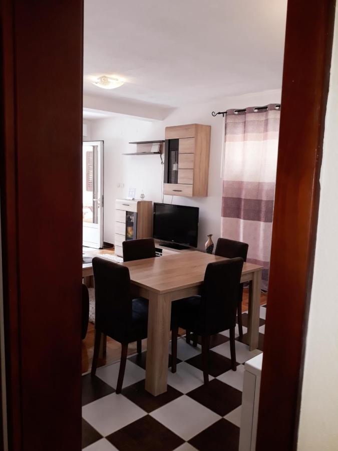 Apartments Gogo Kotor Exterior photo